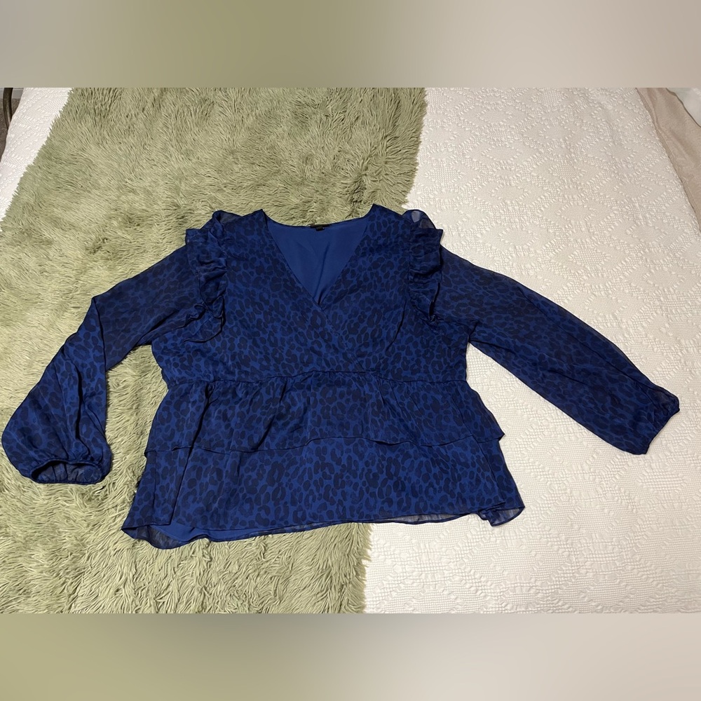 Torrid Women’s Babydoll Blouse Plus Size 3X Blue Black Cheetah Print Ruffles EUC
